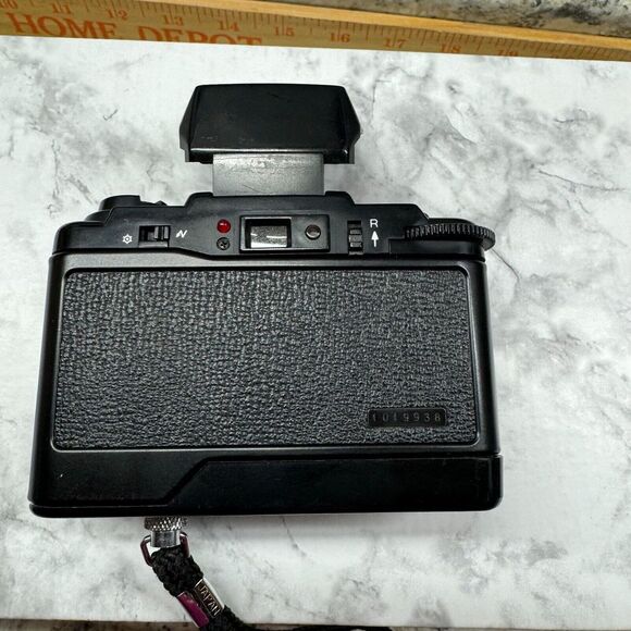 Hanimex 35 Micro Flash Compact 35mm Film Camera 32mm f2.8 Lens TESTED - Picture 6 of 11